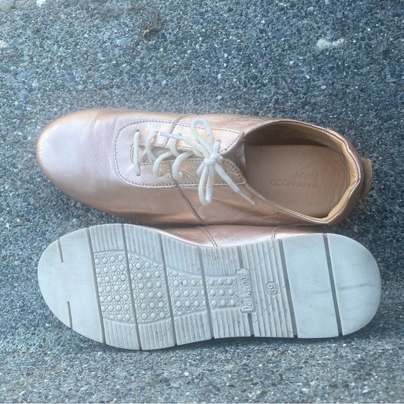 Darkwood Touch woman’s 39 (8.5) lace-up shoes gold metallic. Padded inside le - Picture 6 of 9